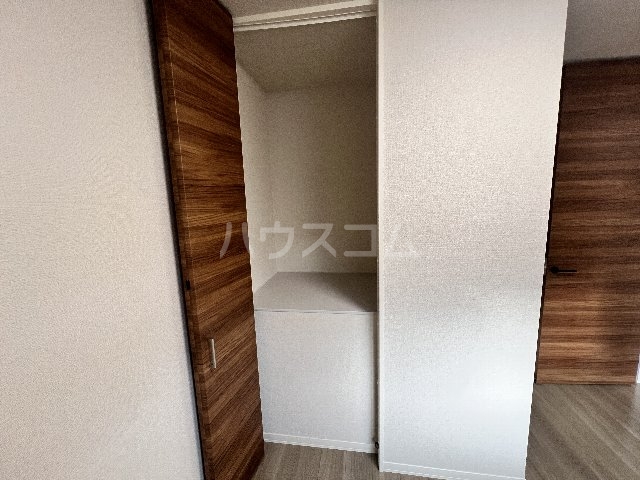 13/30 収納