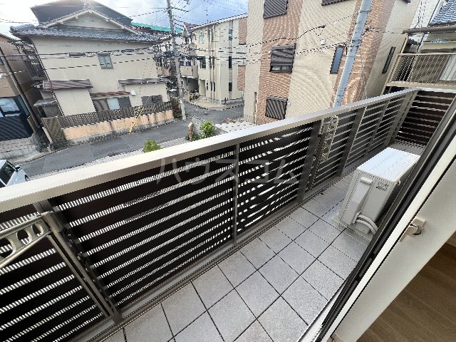 26/30 バルコニー