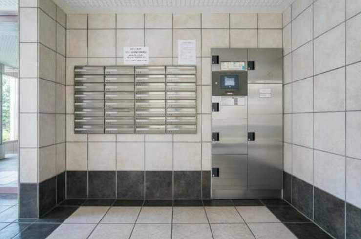 20/26 エントランス