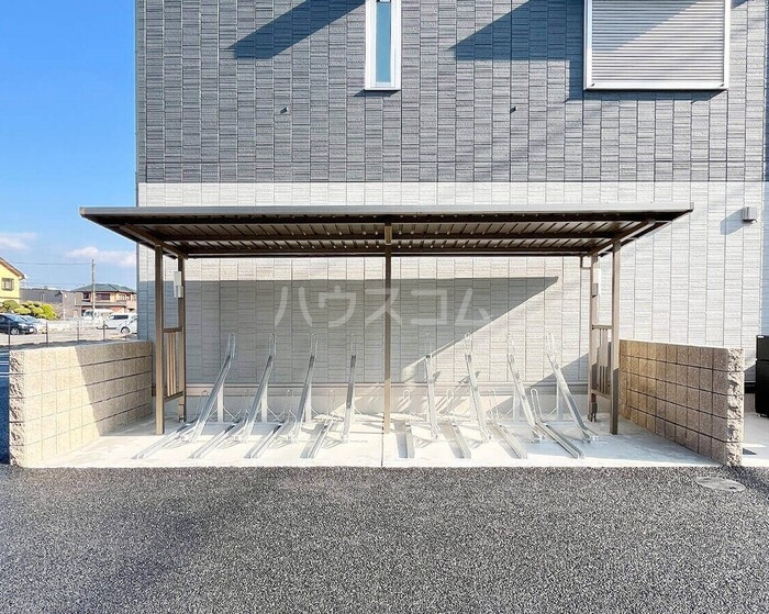 20/26 エントランス