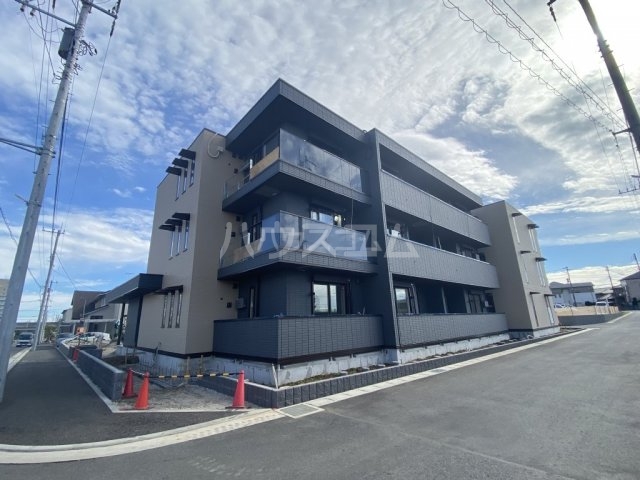 2/30 外観