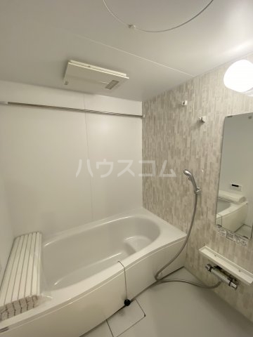11/23 浴室