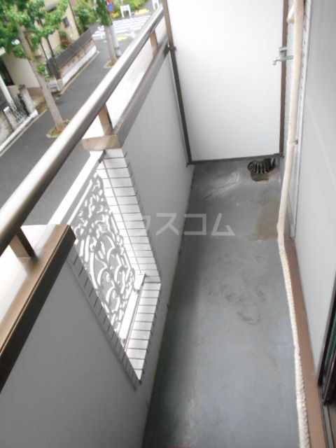 15/30 バルコニー