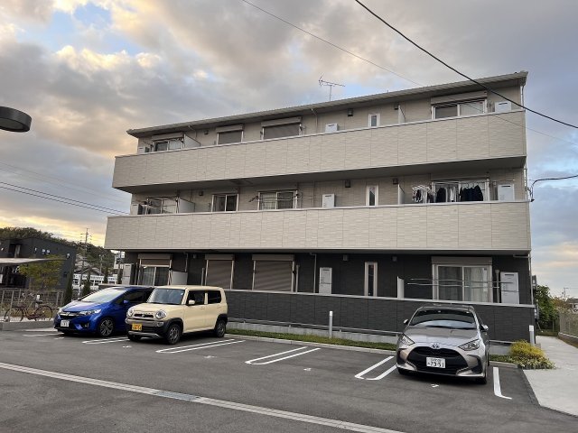 17/27 駐車場
