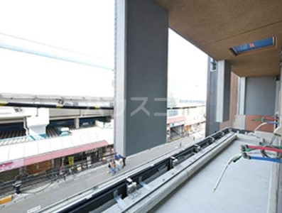 13/22 バルコニー