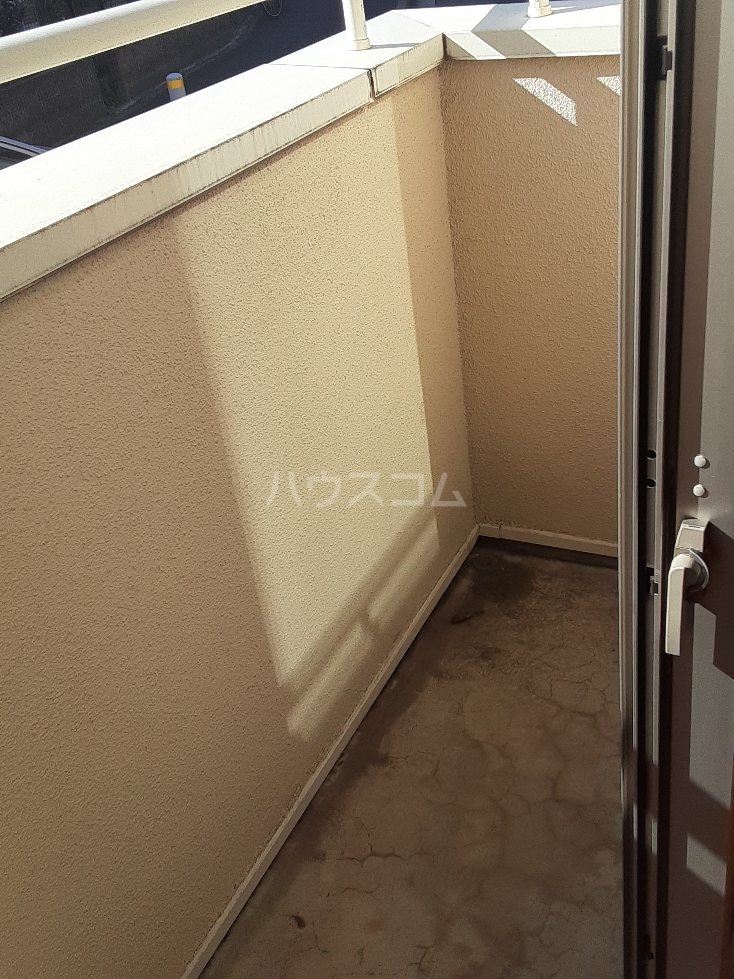 22/28 バルコニー