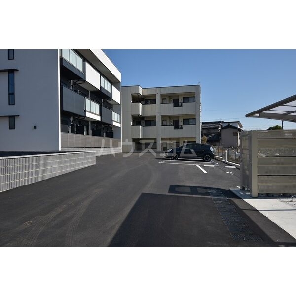 5/6 駐車場