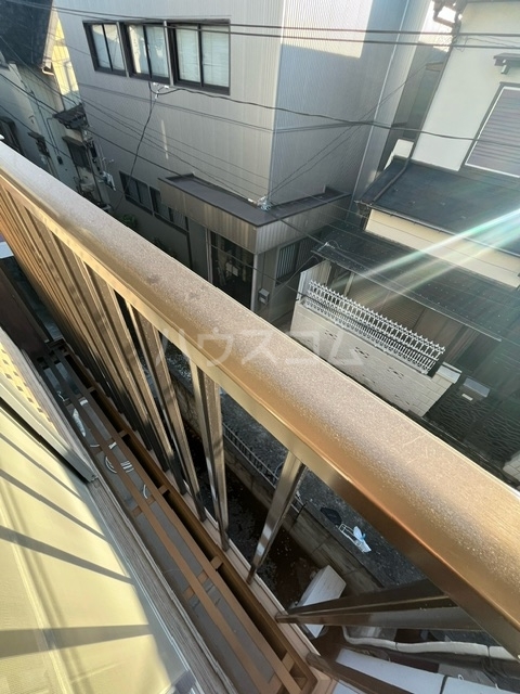 20/30 バルコニー