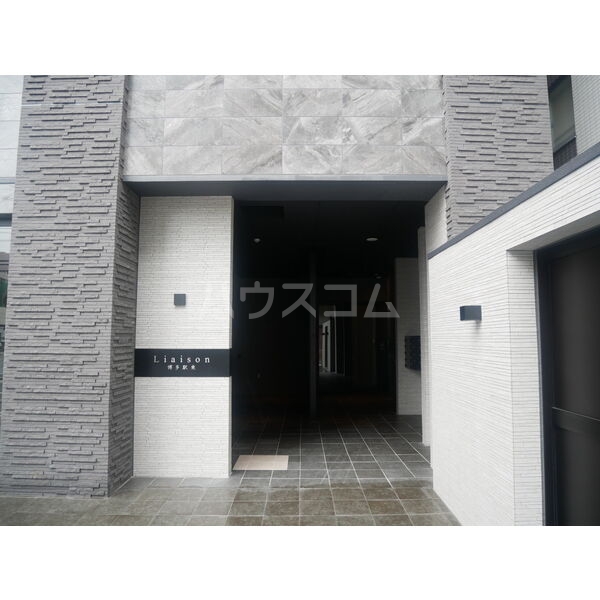 14/17 エントランス