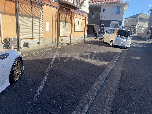 28/29 駐車場