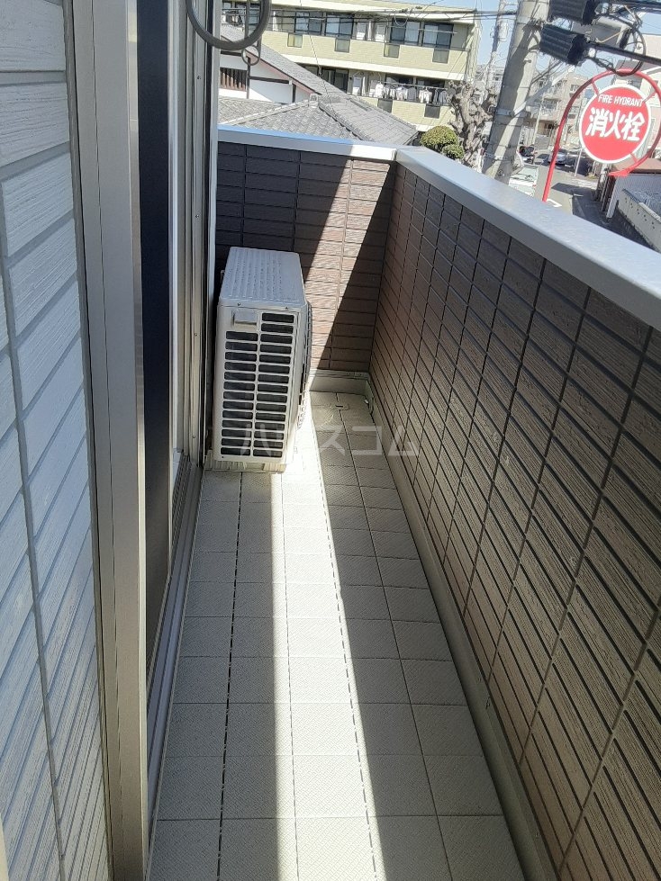 21/30 バルコニー