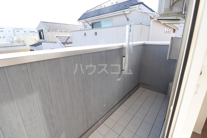 16/27 バルコニー