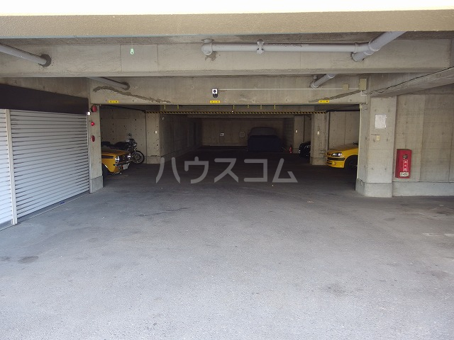 22/30 駐車場