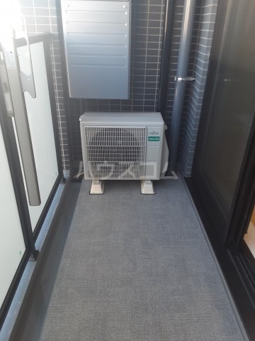 23/30 バルコニー