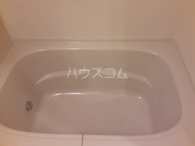 16/30 浴室