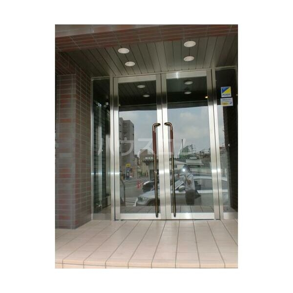 14/24 エントランス