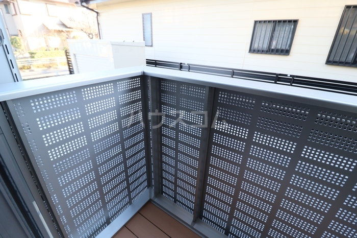 13/22 バルコニー