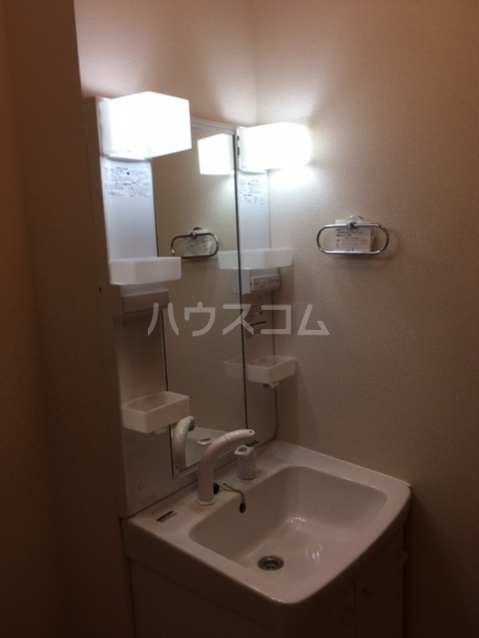 13/28 洗面