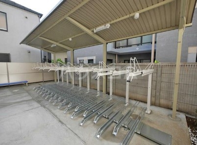 14/23 駐車場