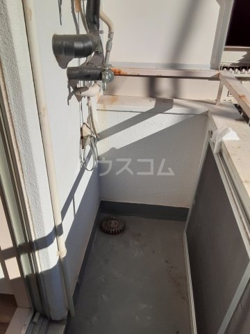 20/30 バルコニー