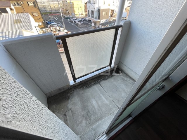 23/30 バルコニー