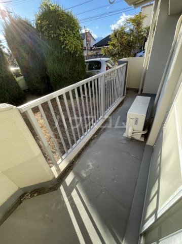 19/28 バルコニー