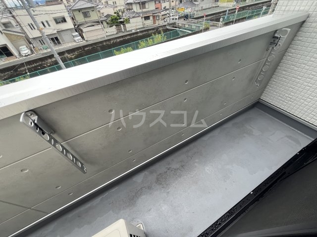 21/30 バルコニー