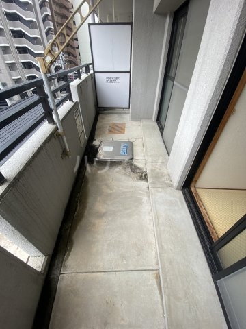 21/30 バルコニー