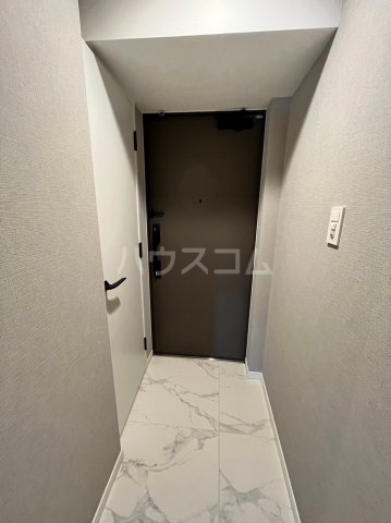 13/30 玄関