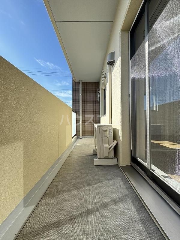 21/30 バルコニー