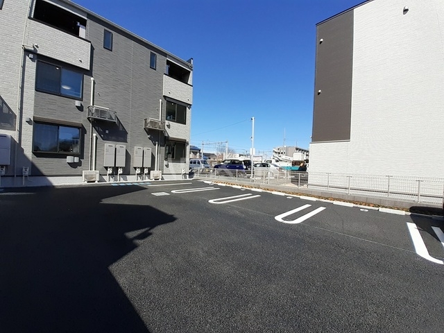 15/21 駐車場