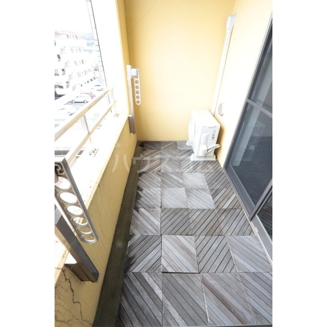 22/29 バルコニー