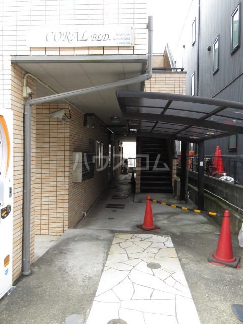 2/10 エントランス