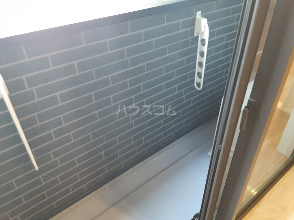 18/28 バルコニー