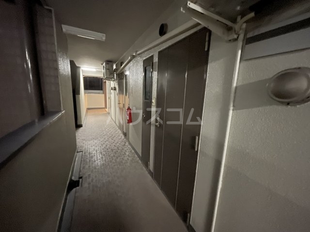 29/30 エントランス