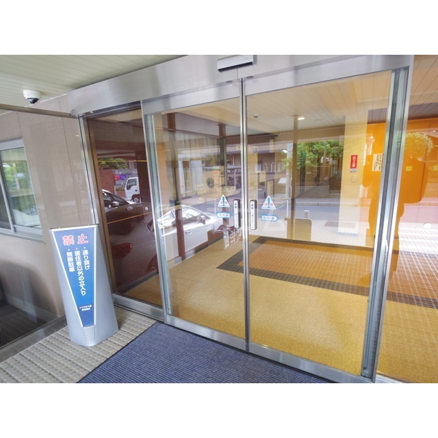 3/6 エントランス