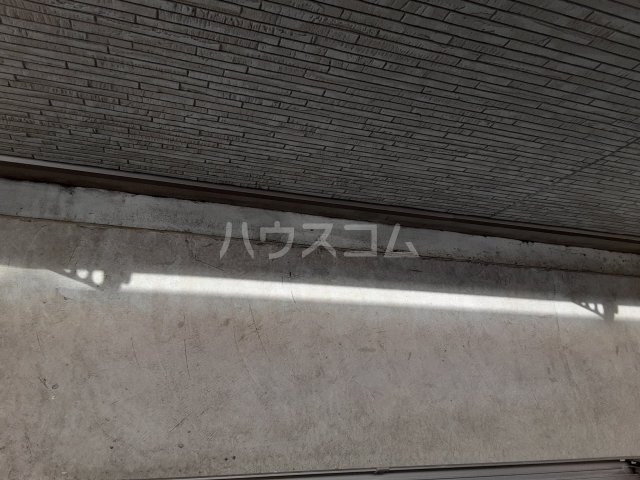 18/27 バルコニー