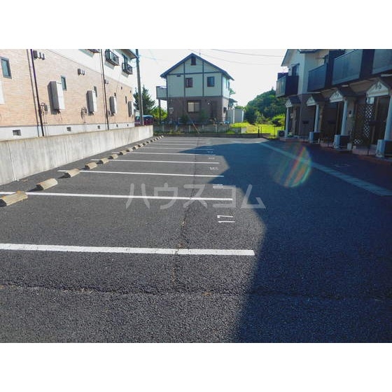 21/22 駐車場