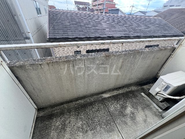 19/30 バルコニー