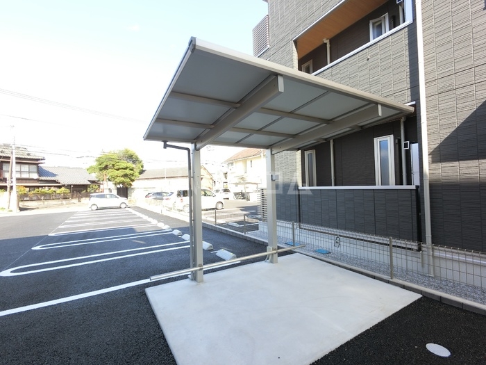 19/23 駐車場