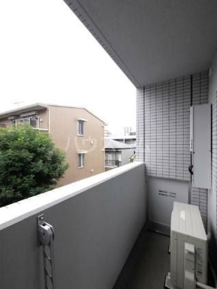 13/22 バルコニー