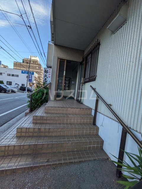 3/5 エントランス