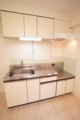 16/30 キッチン