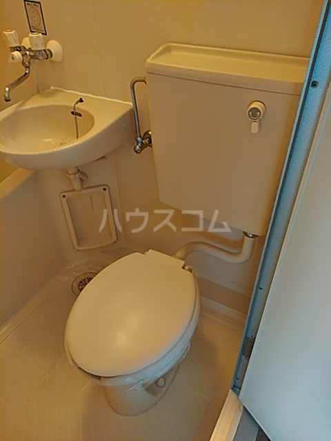 13/30 トイレ