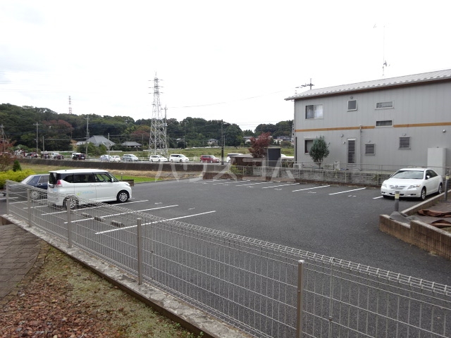 19/27 駐車場