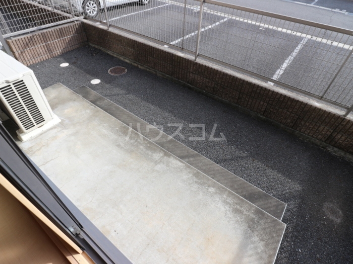 13/19 バルコニー