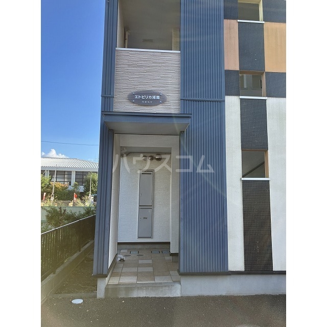 3/7 エントランス