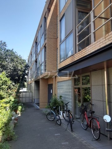 2/30 外観