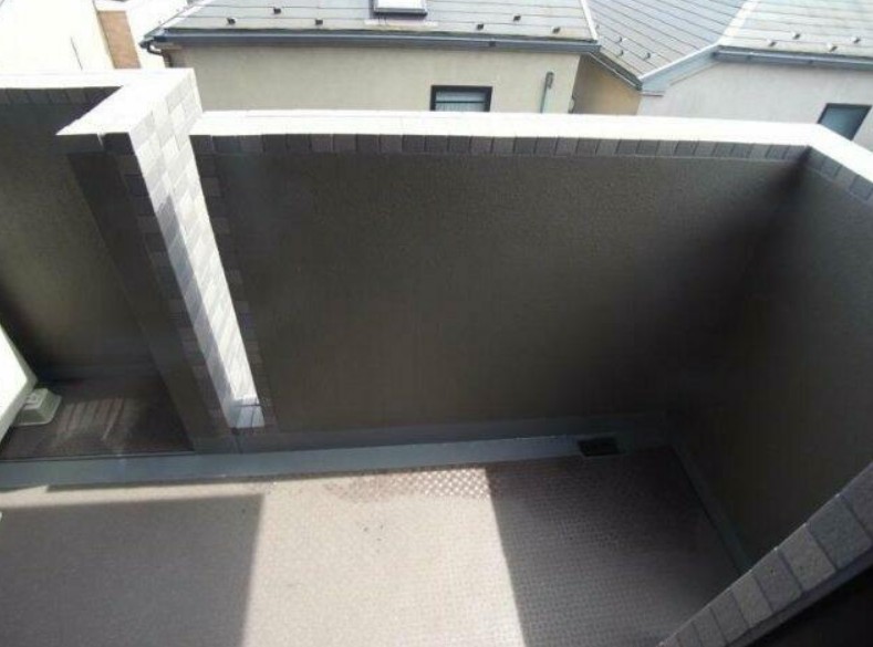 21/30 バルコニー