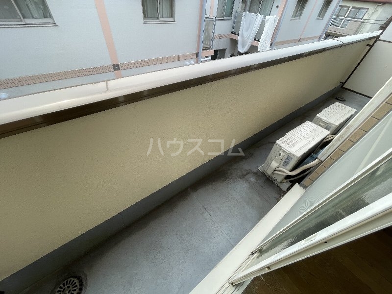 15/23 バルコニー